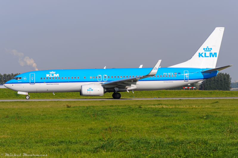 PH-BCE -- Boeing 737-800 -- KLM