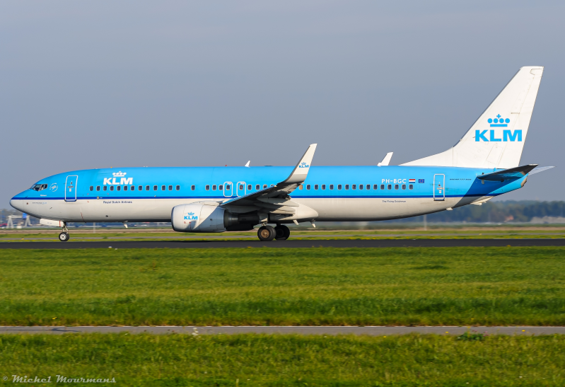 PH-BGC -- Boeing 737-800 -- KLM