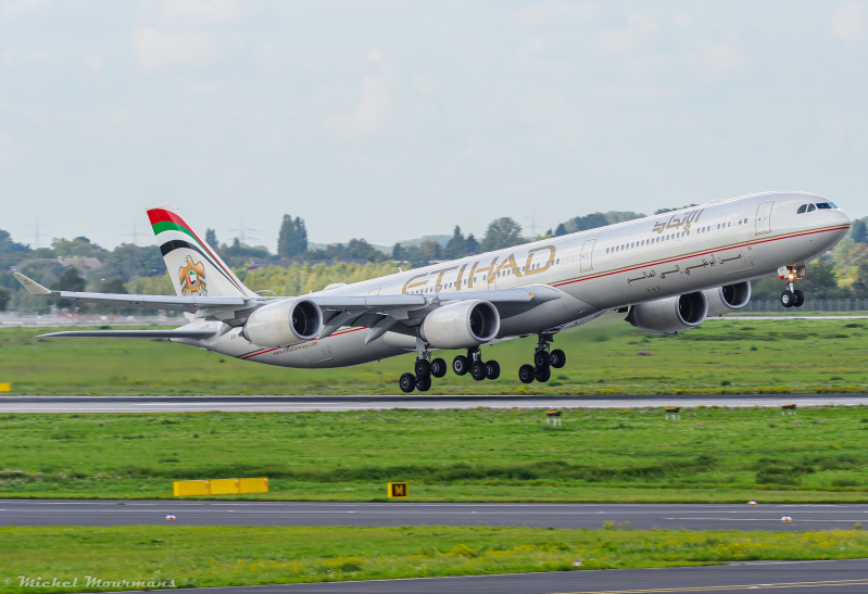 A6-EHK -- Airbus A340-600 -- Etihad Airways