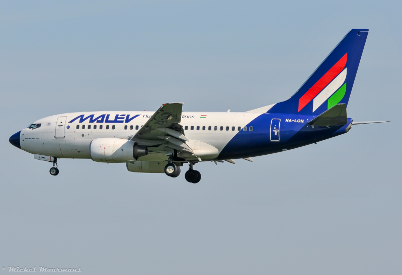 HA-LON -- Boeing 737-600 -- MALÉV