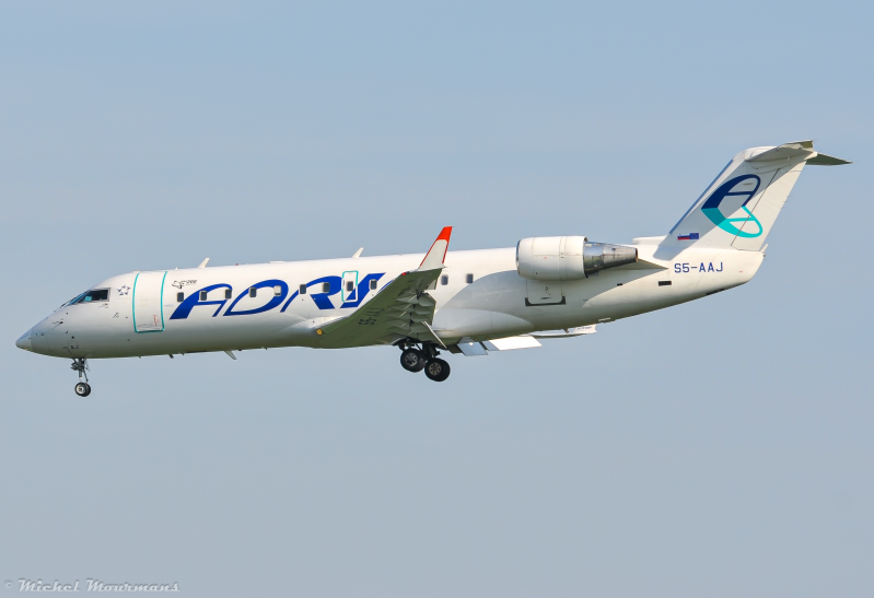 S5-AAJ -- Bombardier CRJ-200 -- Adria Airways