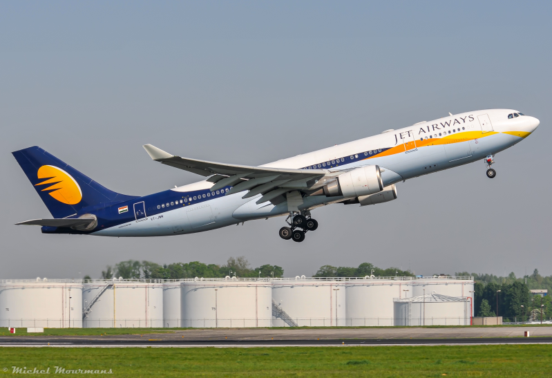 VT-JWM -- Airbus A330-200 -- Jet Airways