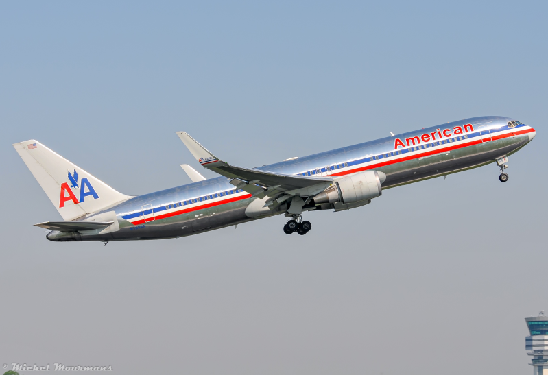 N389AA -- Boeing 767-300ER -- American Airlines