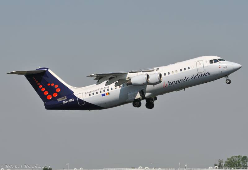 OO-DWG -- Avro RJ100 -- Brussels Airlines