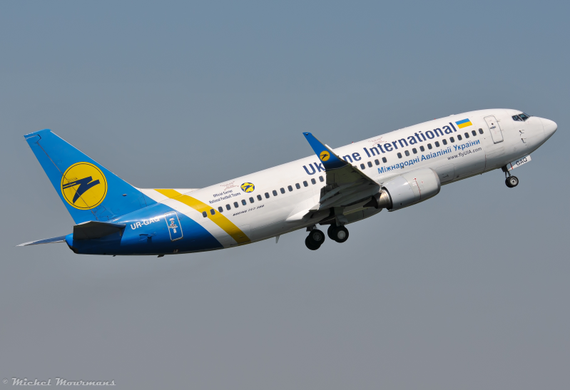 UR-GAQ -- Boeing 737-300 -- Ukraine International