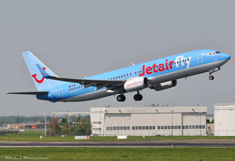 OO-JAA -- Boeing 737-800 -- Jetairfly
