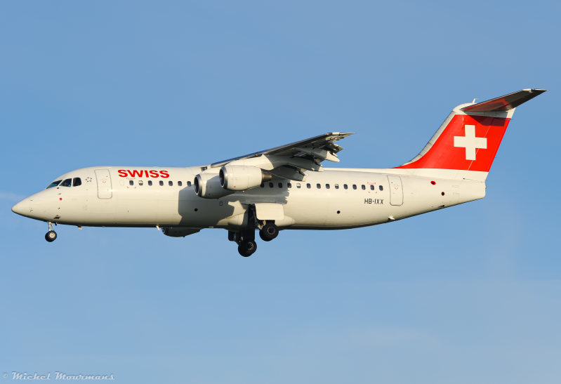HB-IXX -- Avro RJ100 -- Swiss