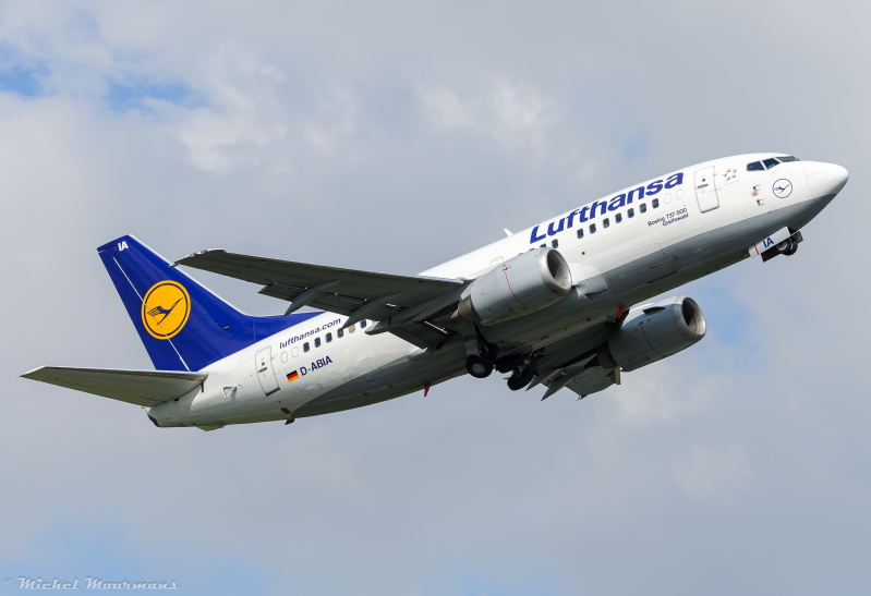 D-ABIA -- Boeing 737-500 -- Lufthansa