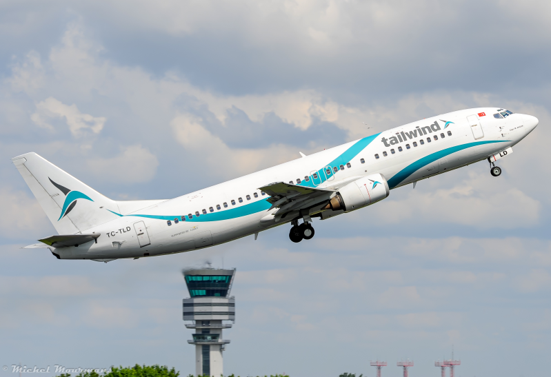 TC-TLD -- Boeing 737-400 -- Tailwind Airlines