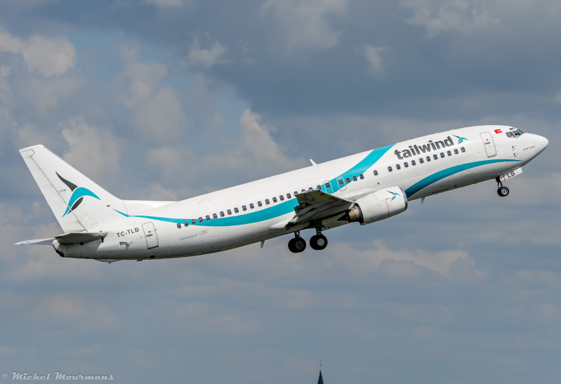 TC-TLB -- Boeing 737-400 -- Tailwind Airlines