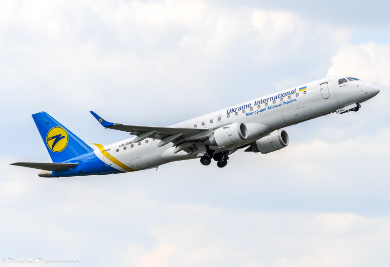 UR-EMB -- Embraer 190 -- Ukraine International