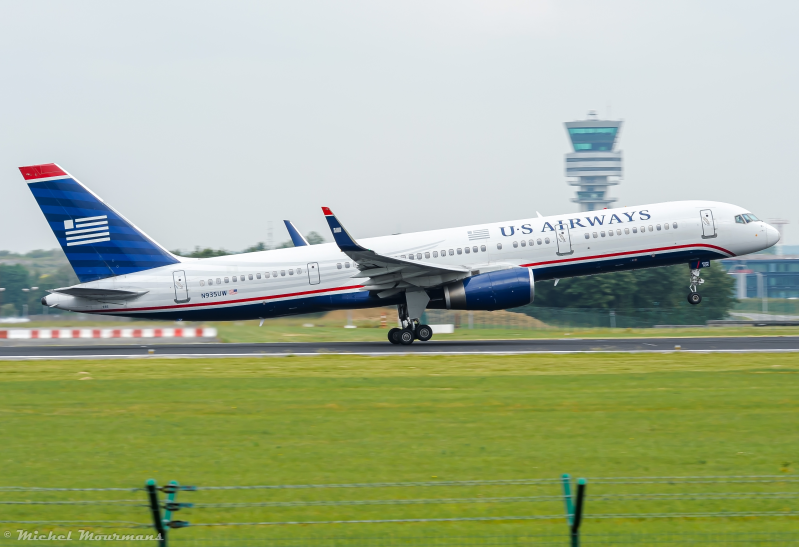 N935UW -- Boeing 757-200 -- US Airways