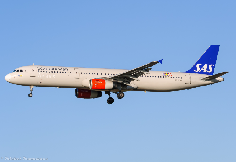 OY-KBF -- Airbus A321 -- Scandinavian Airlines