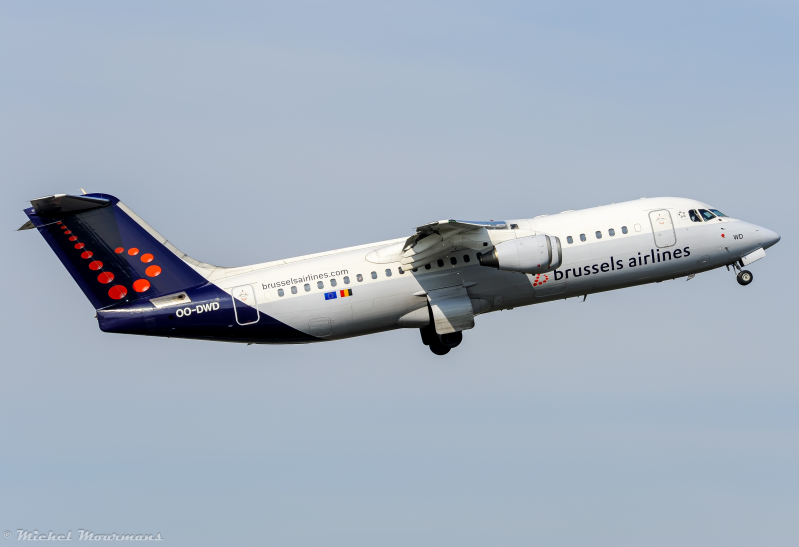 OO-DWD -- Avro RJ100 -- Brussels Airlines
