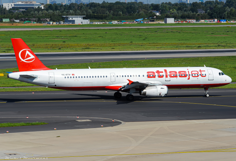 TC-ETV -- Airbus A321 -- Atlasjet