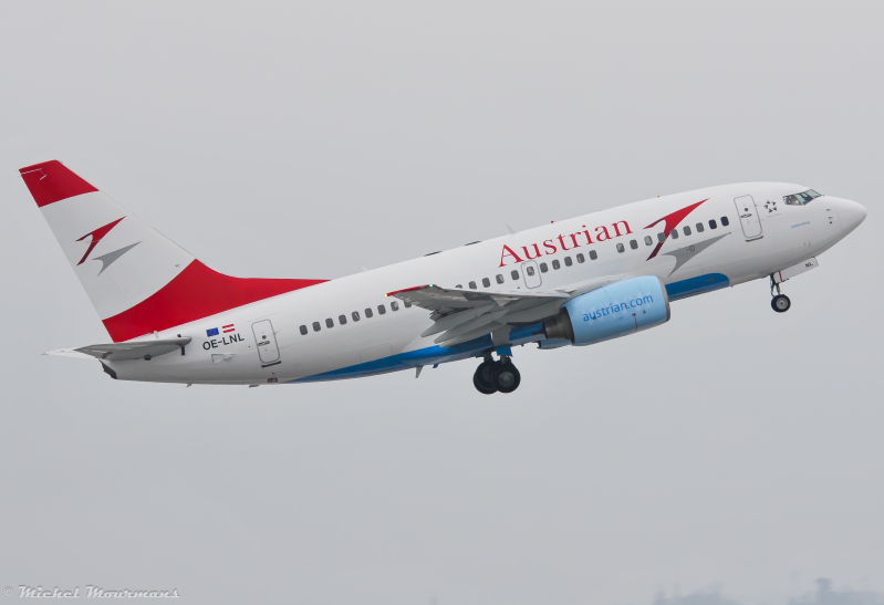 OE-LNL -- Boeing 737-600 -- Austrian Airlines