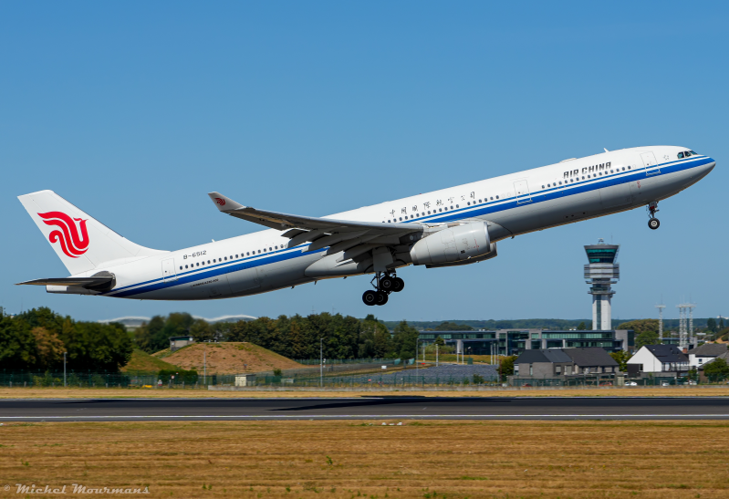 B-6512 -- Airbus A330-300 -- Air China