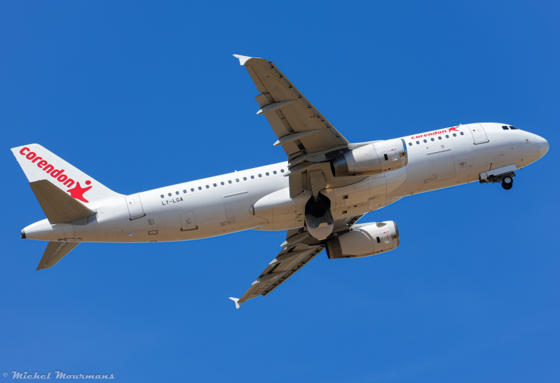 LY-LGA -- Airbus A320 -- Corendon Airlines