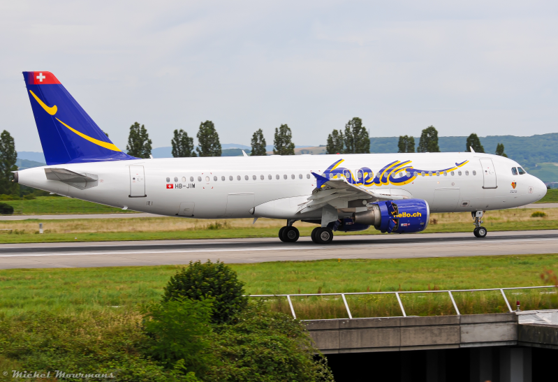 HB-JIW -- Airbus A320 -- Hello