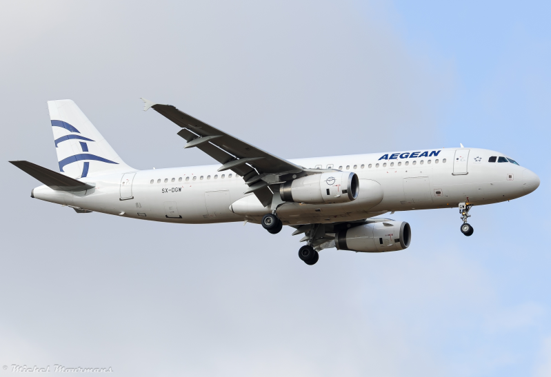 SX-DGW -- Airbus A320 -- Aergean Airlines