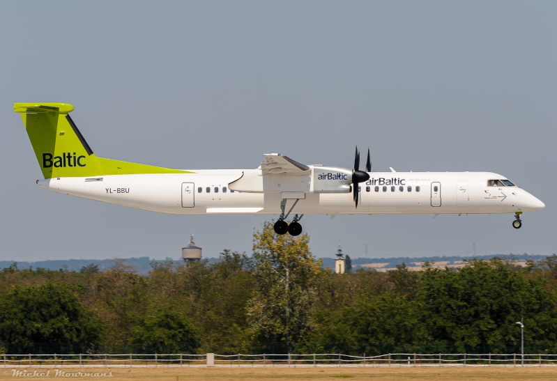 YL-BBU -- Bombardier Dash 8-Q400 -- Air Baltic