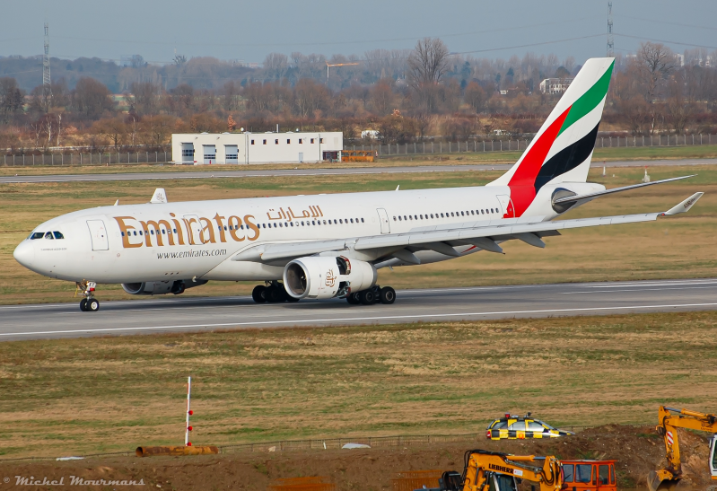 A6-EKY -- Airbus A330-200 -- Emirates