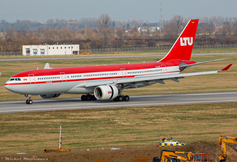 D-ALPF -- Airbus A330-200 -- LTU