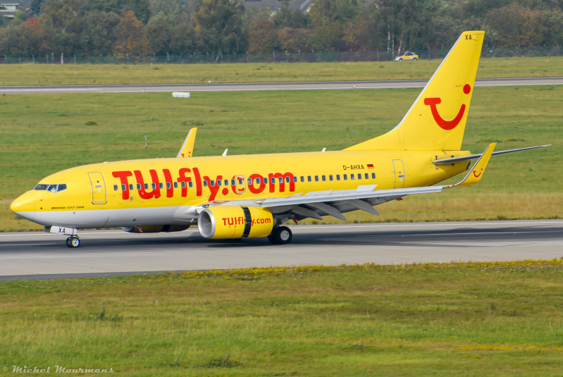 D-AHXA -- Boeing 737-700 -- TUIfly