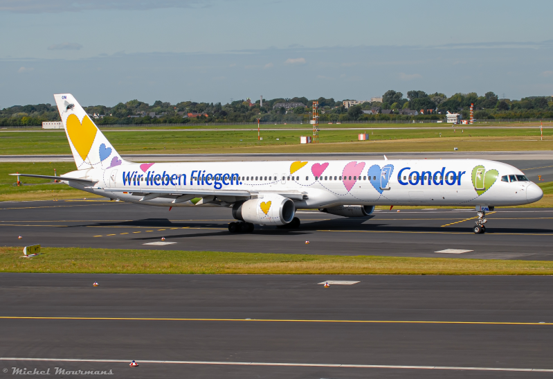 D-ABON -- Boeing 757-300 -- Condor