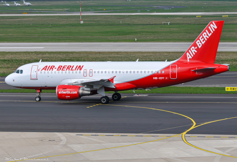 HB-IOY -- Airbus A319 -- Air Berlin