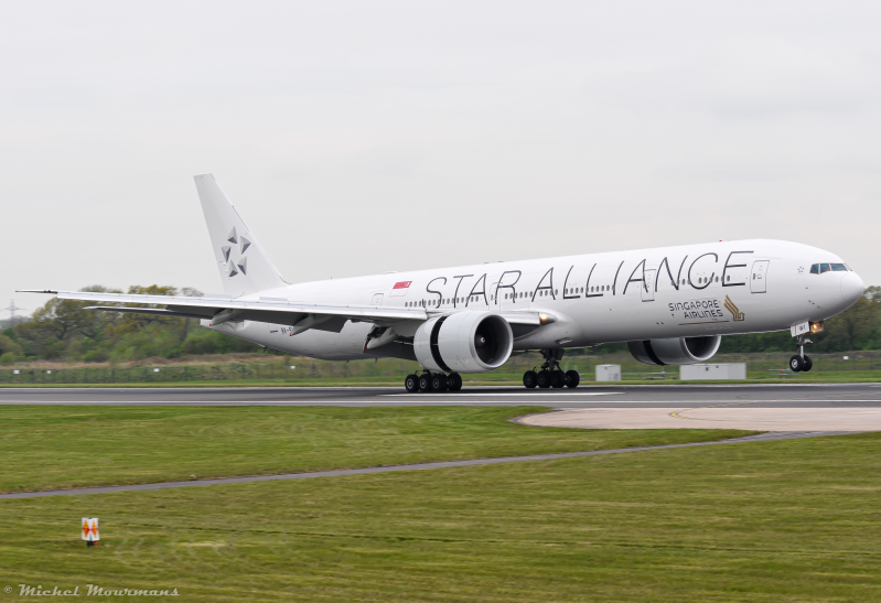 9V-SWI -- Boeing 777-300ER -- Singapore Airlines