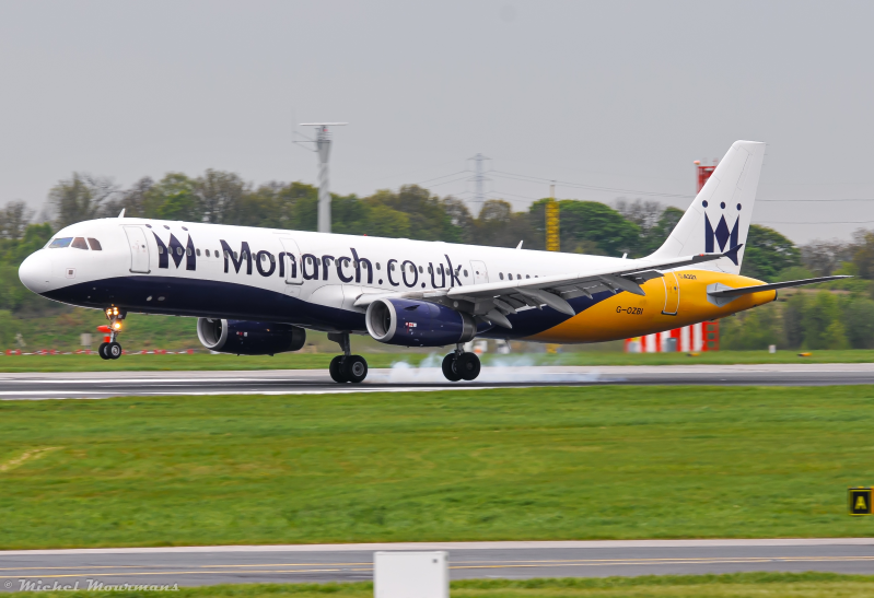 G-OZBI -- Airbus A321 -- Monarch Airlines