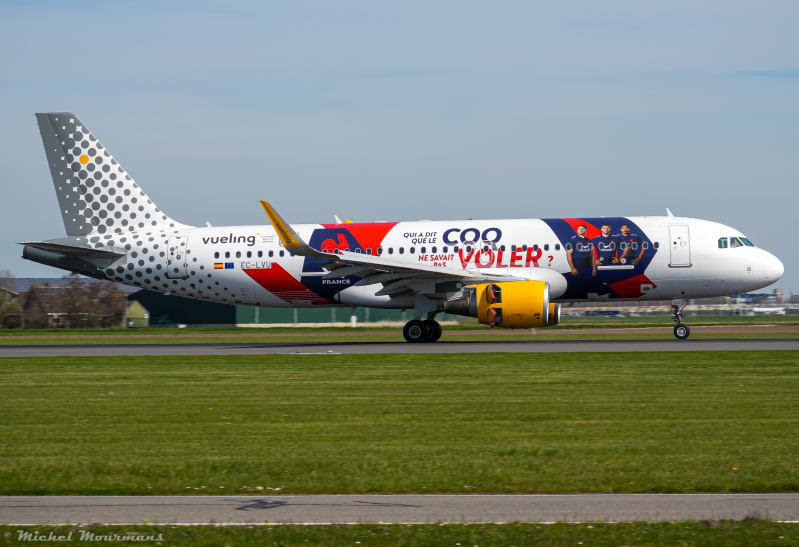 EC-LVU -- Airbus A320 -- Vueling