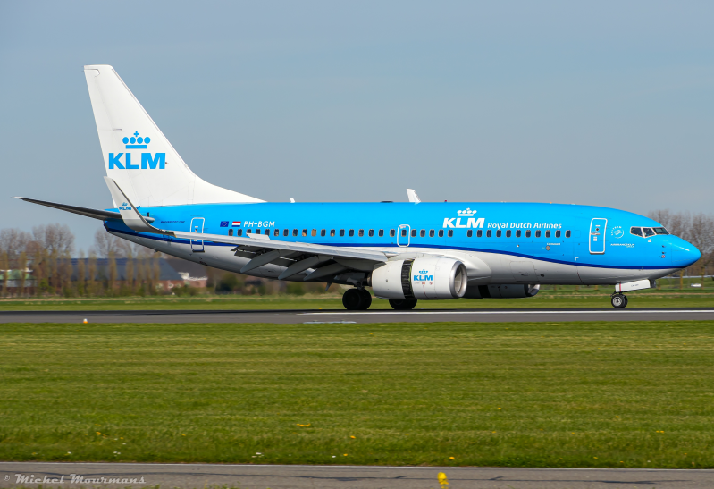 PH-BGM -- Boeing 737-700 -- KLM