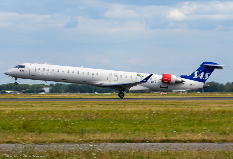EI-GBJ -- Bombardier CRJ-900 -- Scandinavian Airlines