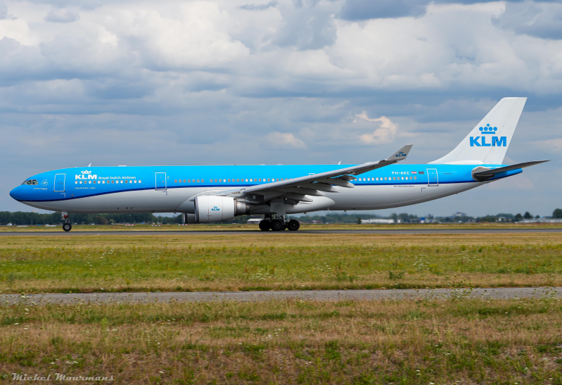 PH-AKE -- Airbus A330-300 -- KLM