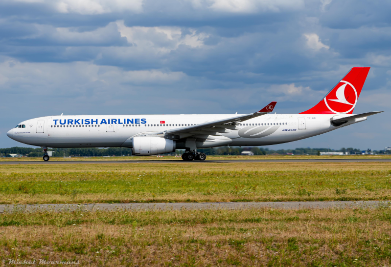 TC-JNR -- Airbus A330-300 -- Turkish Airlines