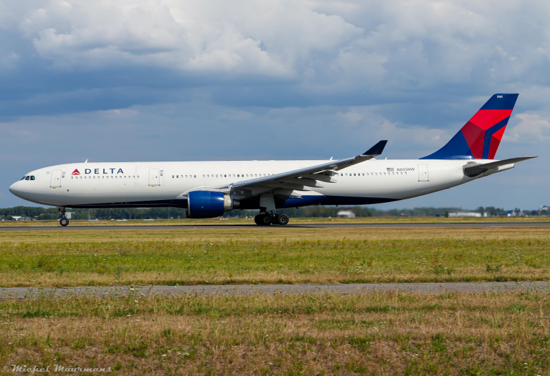 N805NW -- Airbus A330-300 -- Delta Air Lines