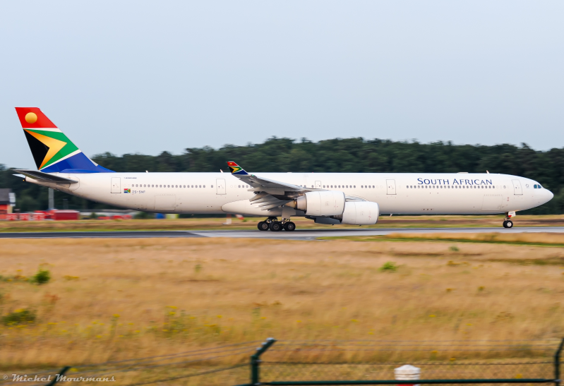 ZS-SNF -- Airbus A340-600 -- South African Airways