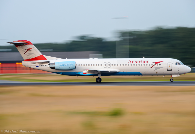 OE-LVI -- Fokker 100 -- Austrian Airlines