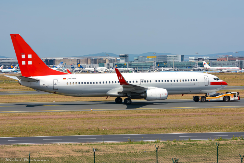 D-APBB -- Boeing 737-800 -- PrivatAir