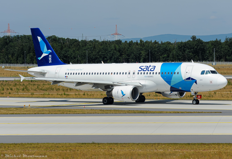 CS-TKK -- Airbus A320 -- SATA International