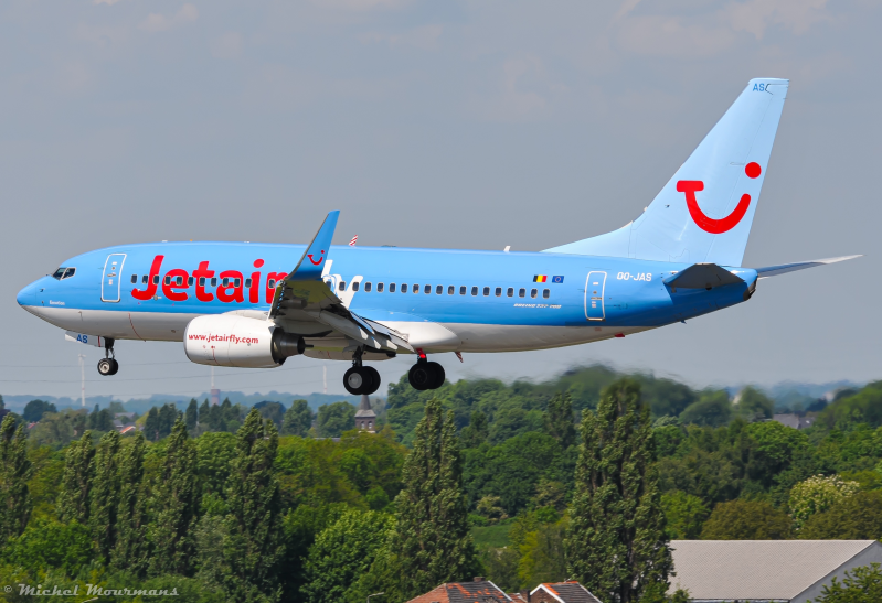 OO-JAS -- Boeing 737-700 -- Jetairfly