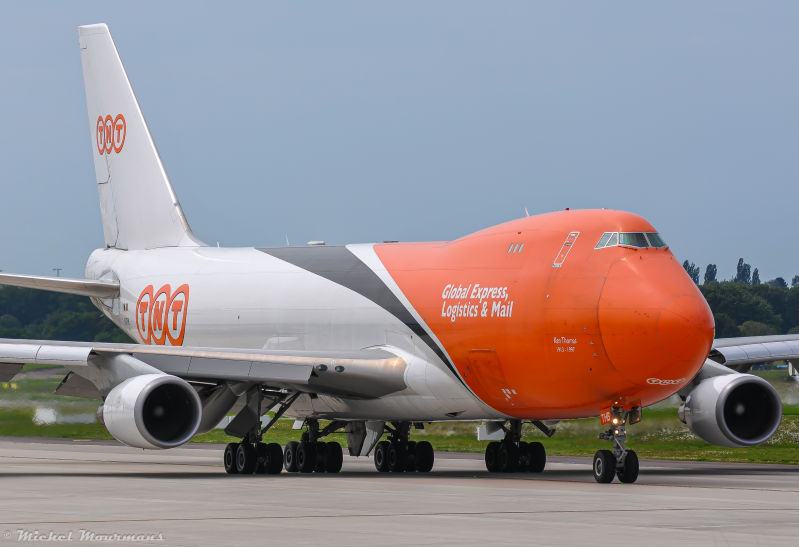OO-THB -- Boeing 747-400F -- TNT Express