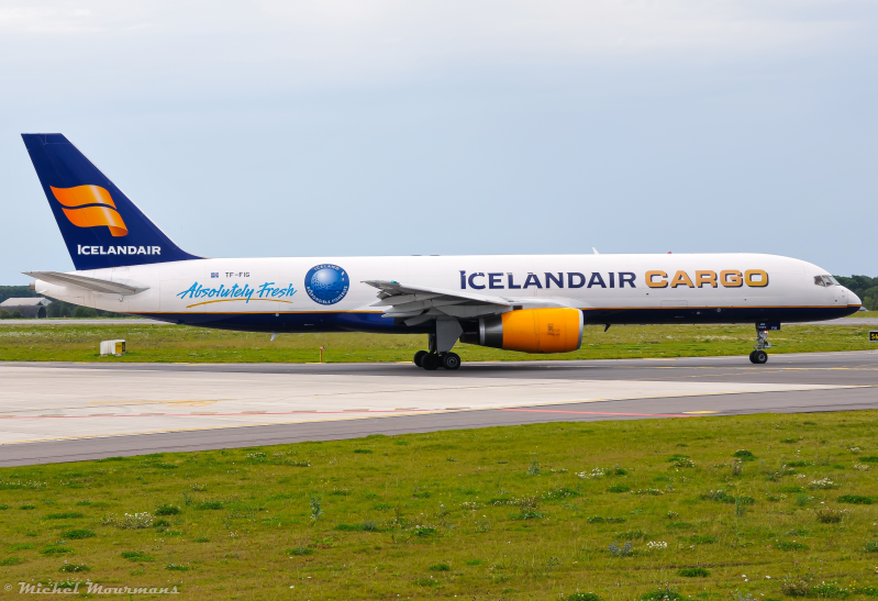 TF-FIG -- Boeing 757-200PF -- Icelandair Cargo