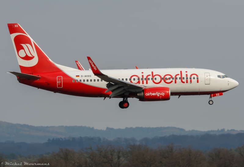 D-AHXG -- Boeing 737-700 -- Air Berlin