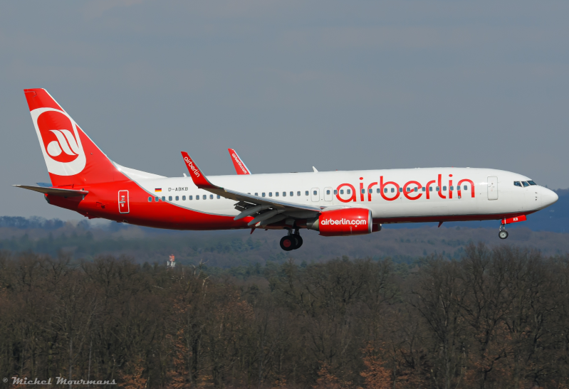 D-ABKB -- Boeing 737-800 -- Air Berlin
