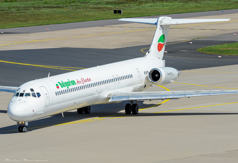 LZ-LDK -- McDonnell Douglas MD-82 -- Bulgarian Air Charter