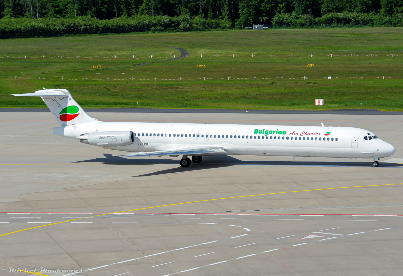 LZ-LDK -- McDonnell Douglas MD-82 -- Bulgarian Air Charter