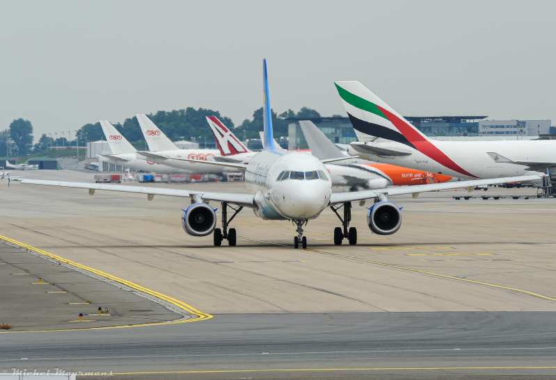OO-TCS -- Airbus A319 -- Thomas Cook Airlines Belgium